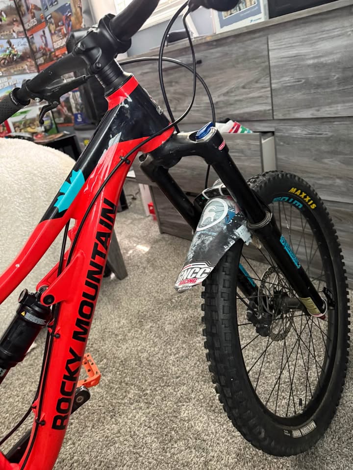 Rocky Mountain reaper mountain bike 24”
