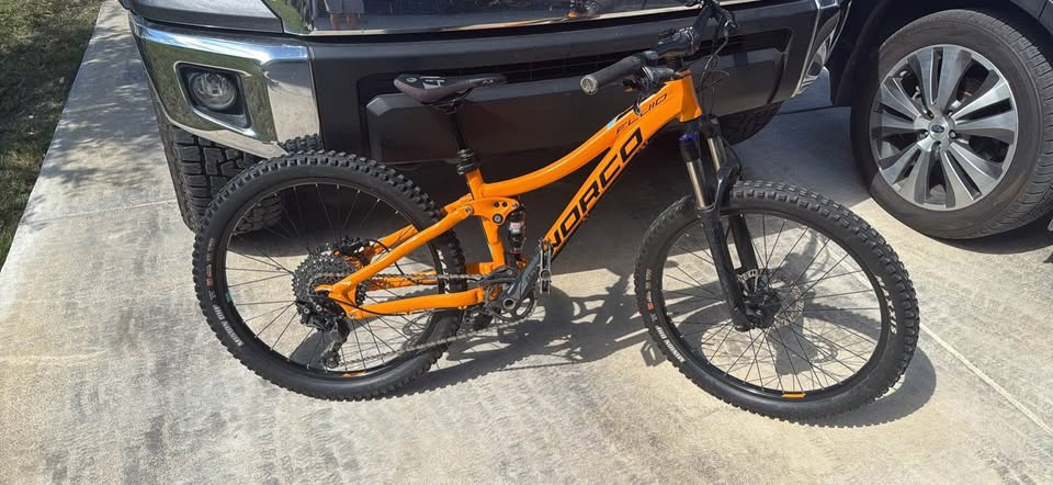 Norco Fluid 24” Bike (7-10 year old size)