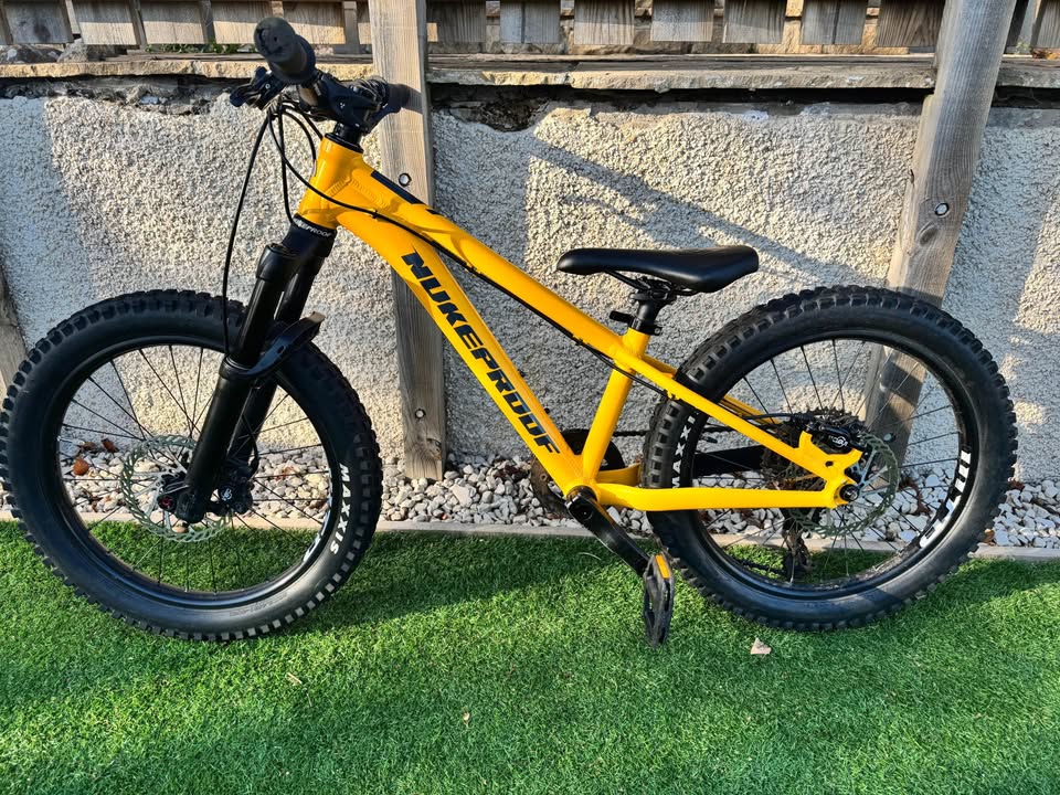 Nukeproof Cub Scout race 20” Mountain Bike