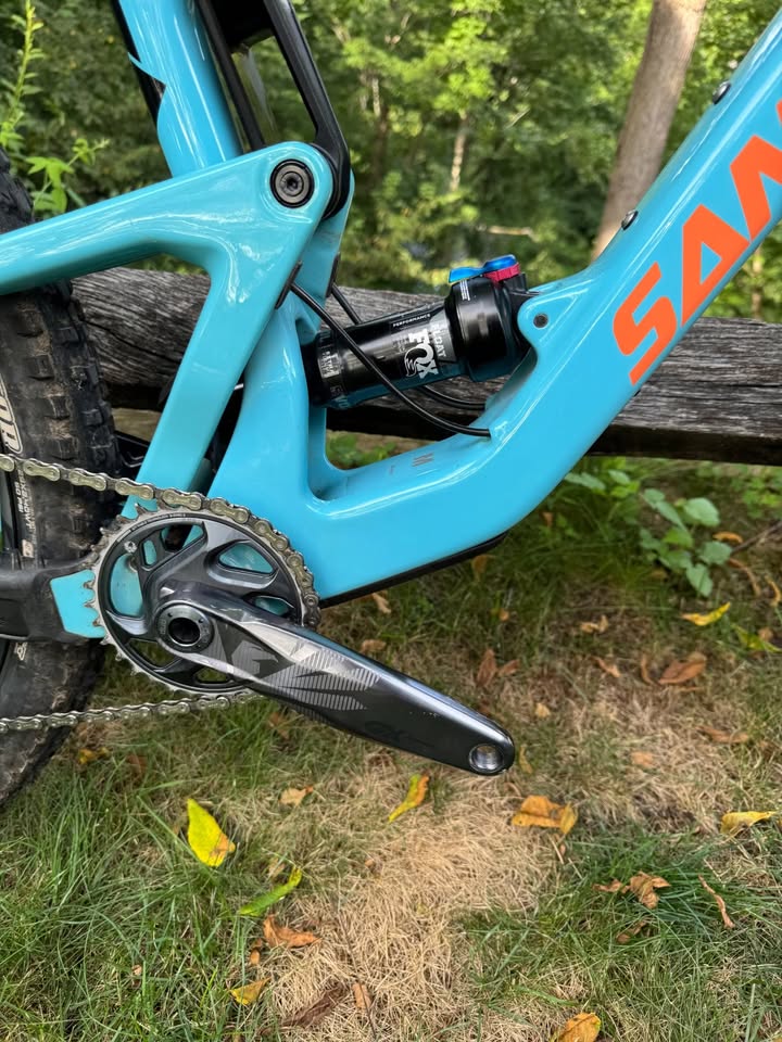 2022 Santa Cruz Tallboy C, S build size medium