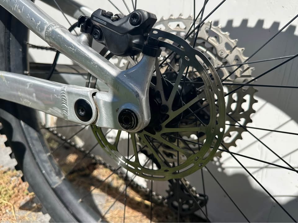 2022 Scott Ransom 600 26” Full Suspension Mountain Bike