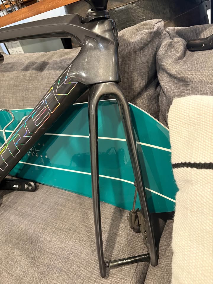 2023 Trek Emonda SL6 54 Frameset + Groupset