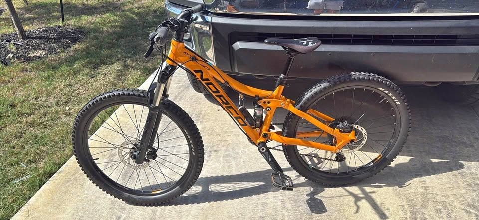 Norco Fluid 24” Bike (7-10 year old size)