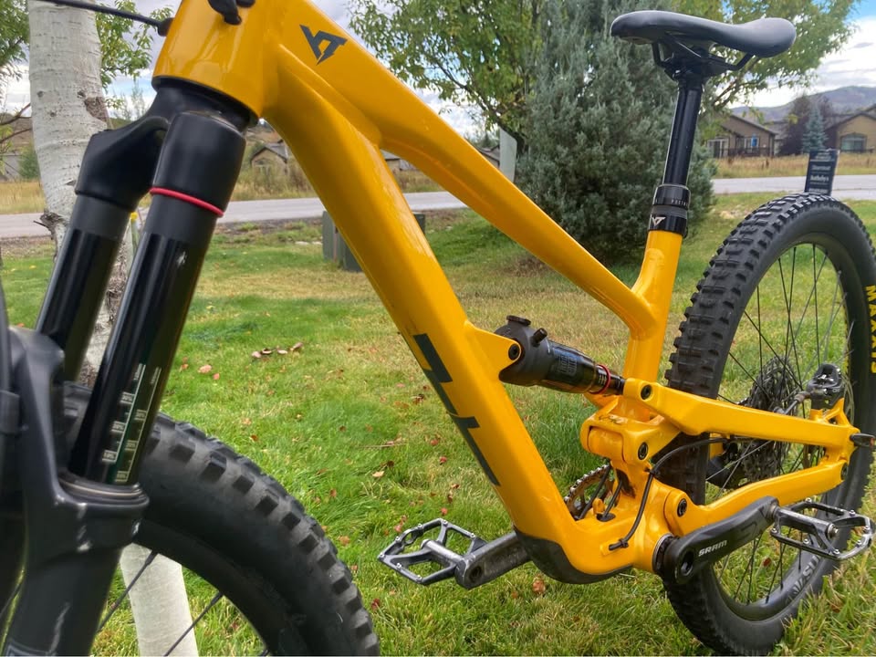 2024 YT Jeffsy Primus 26”