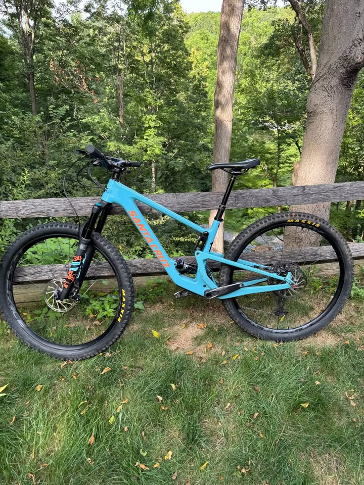 2022 Santa Cruz Tallboy C, S build size medium