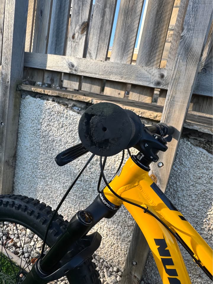 Nukeproof Cub Scout race 20” Mountain Bike