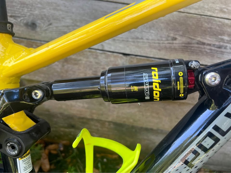 Polygon Siskiu D24 24” Full Suspension Kids